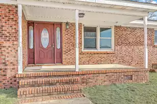 4907 Una Rd, Hartsville, SC 29550 - Photo 3