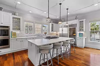 738 Hibbens Grant Boulevard, Mount Pleasant, SC 29464 - Photo 15