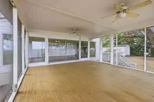 613 Cypress Ct, Georgetown, SC 29440 - Photo 11