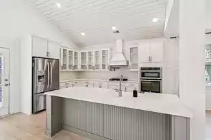 1009 Oak Bluff Ave, Charleston, SC 29492 - Photo 11