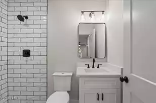 2021 Lafayette St, Beaufort, SC 29902 - Photo 75