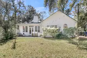 260 Alexandra Dr, Mount Pleasant, SC 29464 - Photo 11