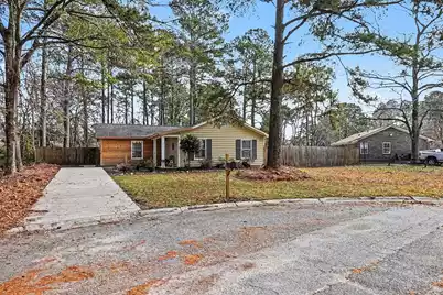 451 Longleaf Drive, Summerville, SC 29483 - Photo 1