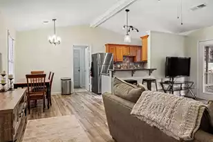 451 Longleaf Dr, Summerville, SC 29483 - Photo 9