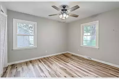 8004 Malden Avenue, North Charleston, SC 29420 - Photo 19