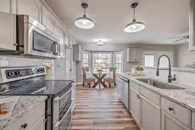 8004 Malden Avenue, North Charleston, SC 29420 - Photo 13