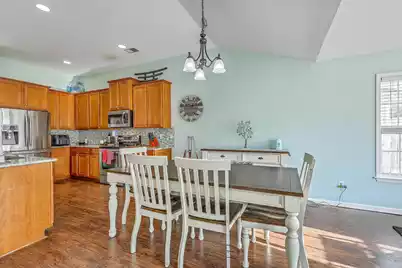 214 Goldfinch Lane, Summerville, SC 29485 - Photo 7