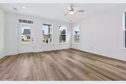 745 Blueway Avenue, Summerville, SC 29486 - Photo 5