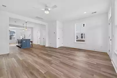 745 Blueway Avenue, Summerville, SC 29486 - Photo 5