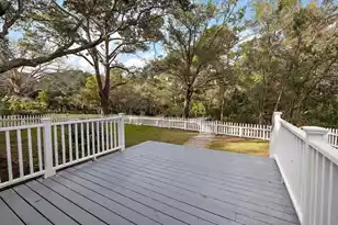 734 Waterloo St, Charleston, SC 29412 - Photo 21