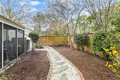 1115 Honeysuckle Court, Mount Pleasant, SC 29464 - Photo 17