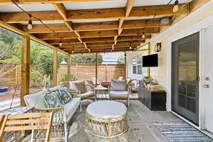 1115 Honeysuckle Ct, Mount Pleasant, SC 29464 - Photo 15