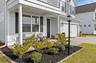 711 Yellow Leaf Ln, Summerville, SC 29486 - Photo 5