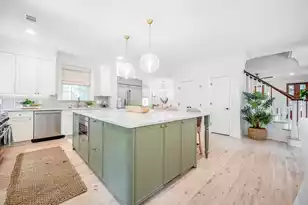 108 Live Oak Dr, Mount Pleasant, SC 29464 - Photo 7