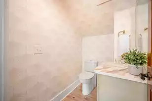 108 Live Oak Dr, Mount Pleasant, SC 29464 - Photo 19