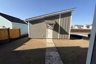 716 Rumbling Leaf Ln, Summerville, SC 29486 - Photo 3