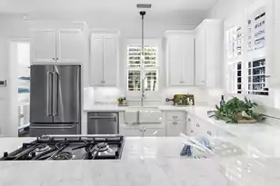 34 Krier Ln, Mount Pleasant, SC 29464 - Photo 11