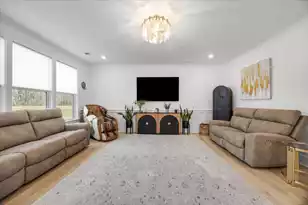 1027 Field Sparrow Dr, Ravenel, SC 29470 - Photo 13