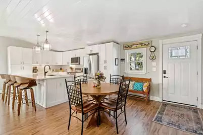 608 Ashley Avenue E, Folly Beach, SC 29439 - Photo 23