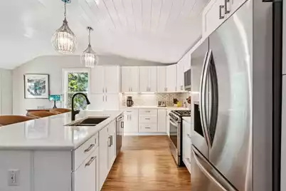 608 Ashley Avenue E, Folly Beach, SC 29439 - Photo 21