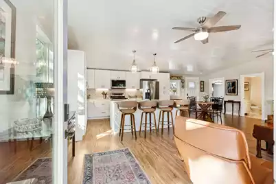 608 Ashley Avenue E, Folly Beach, SC 29439 - Photo 9