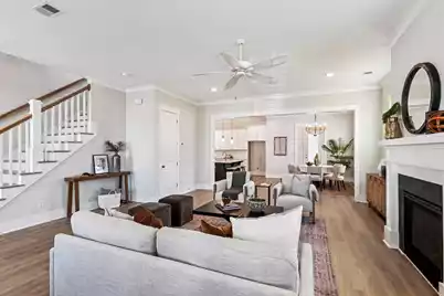 603 Blueway Avenue, Summerville, SC 29486 - Photo 7