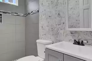 1904 Iris St, North Charleston, SC 29405 - Photo 17