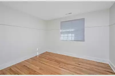 1010 Holcombe Road, Hanahan, SC 29410 - Photo 9