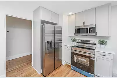 1010 Holcombe Road, Hanahan, SC 29410 - Photo 7