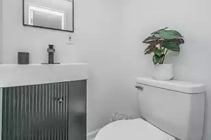 1010 Holcombe Rd, Hanahan, SC 29410 - Photo 15