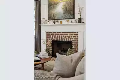 105 Friend Street, Mount Pleasant, SC 29464 - Photo 9