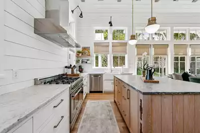 105 Friend Street, Mount Pleasant, SC 29464 - Photo 19