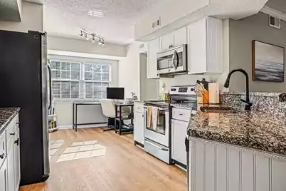 1752 Parc Vue, Mount Pleasant, SC 29464 - Photo 11