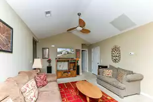 125 Farm Quarters Dr, Goose Creek, SC 29445 - Photo 3