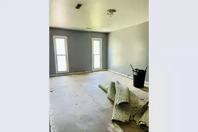 7601 Ireland Drive, North Charleston, SC 29420 - Photo 5