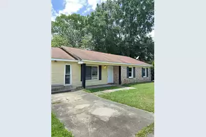 7601 Ireland Drive, North Charleston, SC 29420 - Photo 1