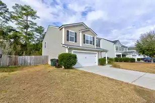 113 Farm Quarters Dr, Goose Creek, SC 29445 - Photo 3