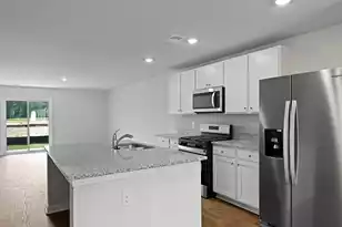 920 Long Blf Rd, Summerville, SC 29486 - Photo 3