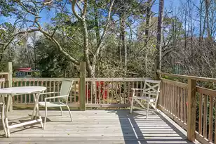 1354 Bluebird Dr, Mount Pleasant, SC 29464 - Photo 19