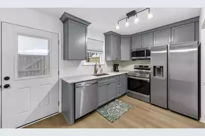 415 Parkdale Drive #8C, Charleston, SC 29414 - Photo 3