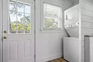 404 Saint Charles Ct Ct, Charleston, SC 29407 - Photo 15