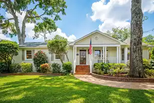 119 Freeman St, Mount Pleasant, SC 29464 - Photo 1