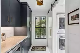 242 Middle St, Mount Pleasant, SC 29464 - Photo 25