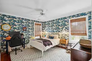 242 Middle St, Mount Pleasant, SC 29464 - Photo 61