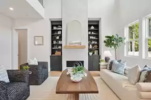 362 6th Ave, Mount Pleasant, SC 29464 - Photo 17