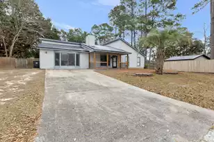 213 Sagebrush Ln, Summerville, SC 29483 - Photo 3