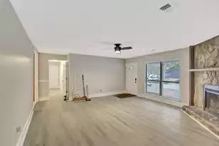 213 Sagebrush Ln, Summerville, SC 29483 - Photo 11