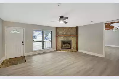 213 Sagebrush Lane, Summerville, SC 29483 - Photo 9