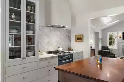 12 Ellen Avenue, Mount Pleasant, SC 29464 - Photo 11