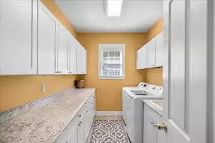 217 Carolinian Dr, Summerville, SC 29485 - Photo 19